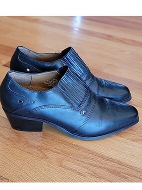 Dingo Leather Short Boots